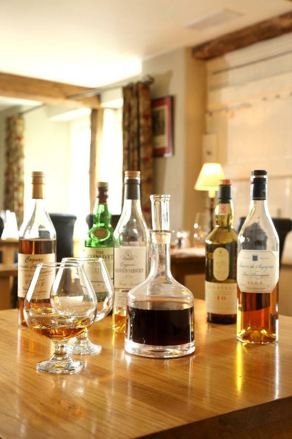 The Punch Bowl Inn เคนดัล ภายนอก รูปภาพ